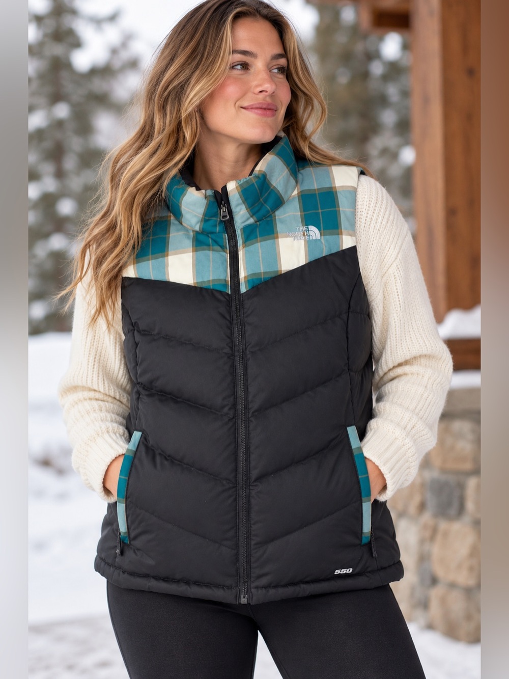 The North Face Women’s 550 Down Puffer Vest Size Large Plaid Black Blue Gorpcore